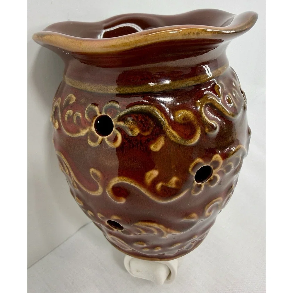Scentsy Wax Warmer Roma Brown Ceramic‎ Plug In Retired Home Décor EUC